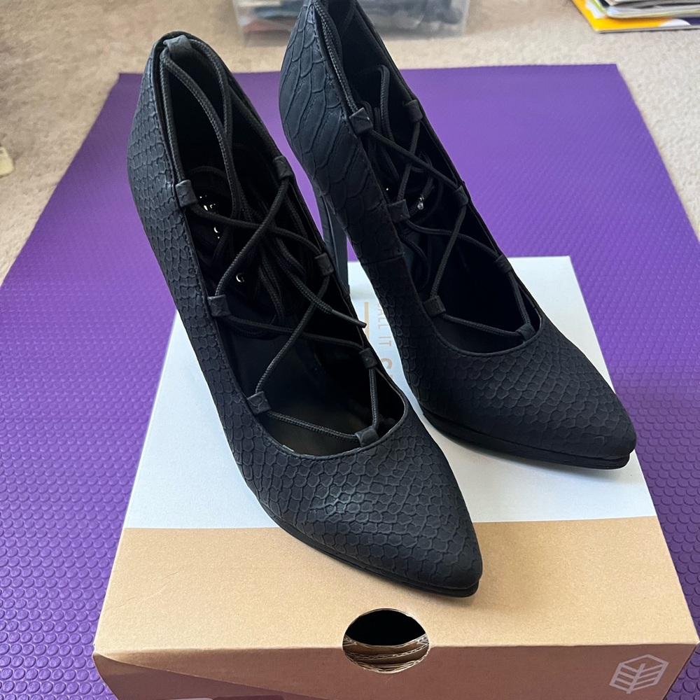 Women’s Brand New Heels